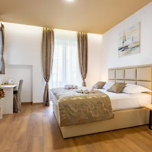 Luxury Fetivi 4*, Split Croatia